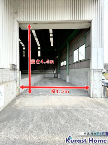 埴生野貸倉庫の内装写真