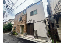 文京区千駄木4丁目貸家の外観