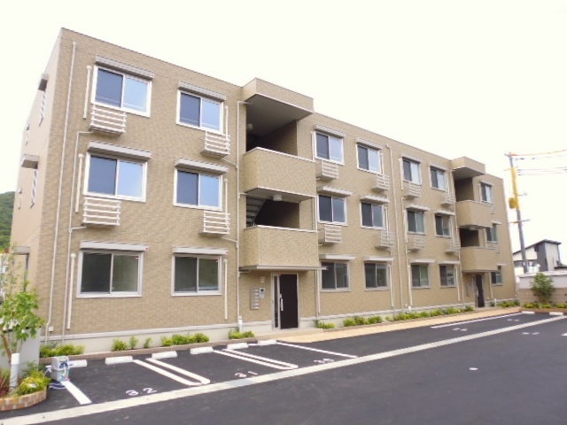 倉敷市広江2丁目&nbsp;3階建&nbsp;築13年のイメージ