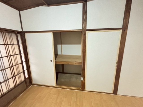 【小西貸家の収納】