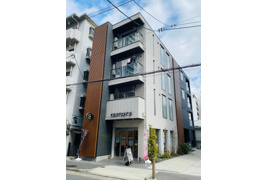 ARTEMIS HEBEL MAISON CHUOの外観