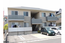 グランディール春日の外観