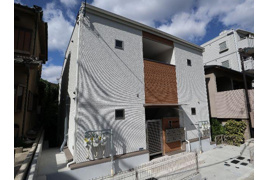 生駒市山崎新町のアパートの外観