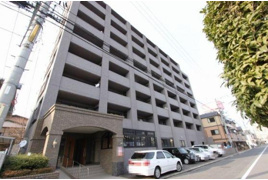 ロアール古市の外観