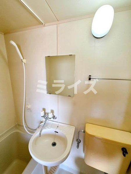 清和ハイツの洗面所