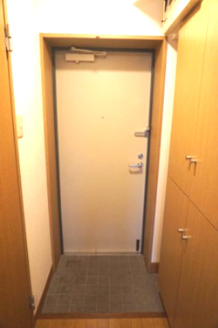 【Y.M. Jupiterの玄関】