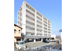 クオリティーイーストの外観