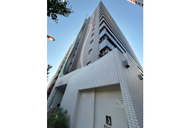 アドバンス江坂ラシュレの外観