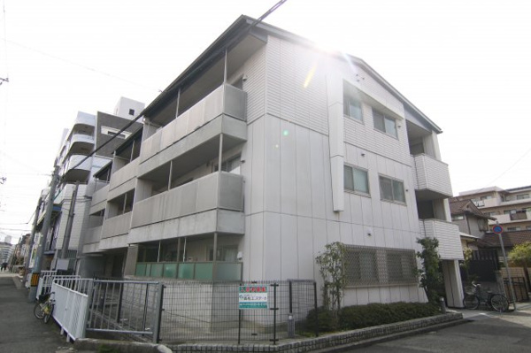 ファミーユ武庫之荘の画像