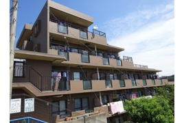 グリーンキャピタル浦賀の外観