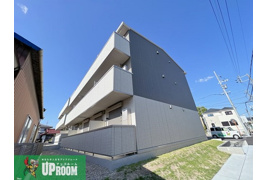 エクスプライエの外観