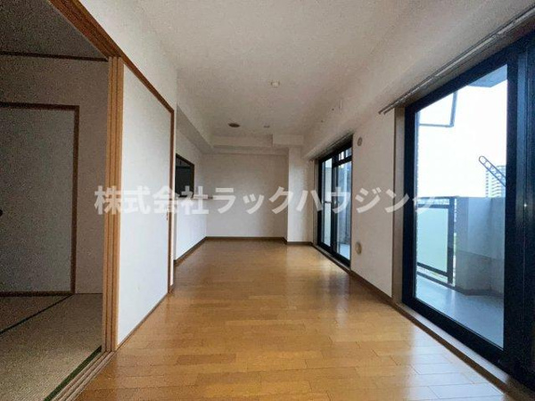 さくら館の居間