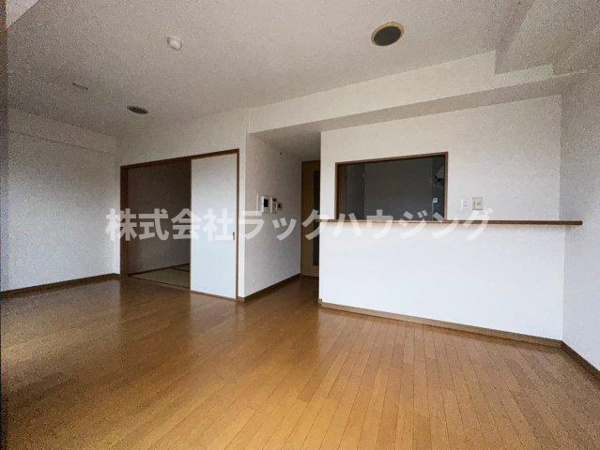 さくら館の居間