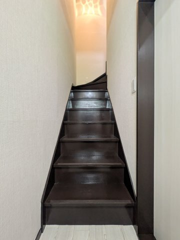 【ラ・ルーチェ小美玉の玄関】