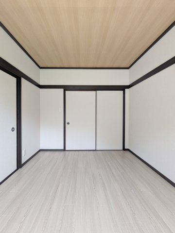 【ラ・ルーチェ小美玉の居間】