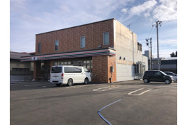 比内町扇田テナントの外観