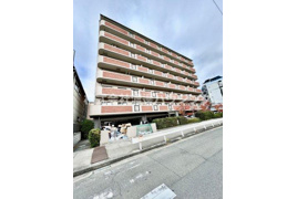 ハルフィー江坂の外観