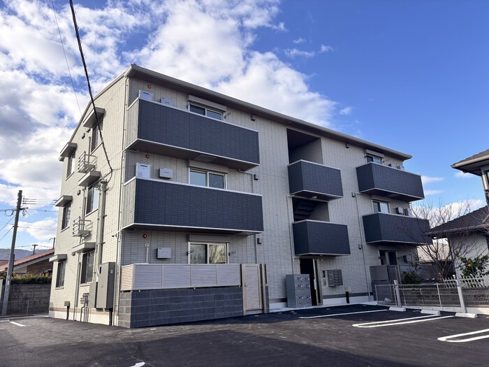 鳥栖市田代本町&nbsp;3階建&nbsp;築2年のイメージ