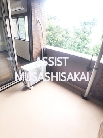 ダイアパレス プロヴァンシア武蔵境のバルコニー