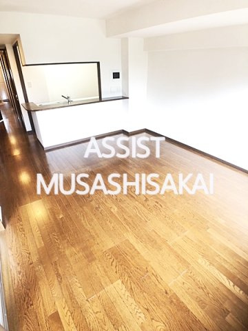 ダイアパレス プロヴァンシア武蔵境の居間