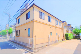 浅野メゾネットの外観