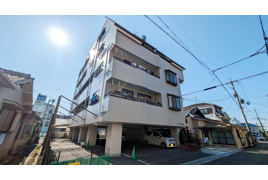 岸和田市小松里町のマンションの外観