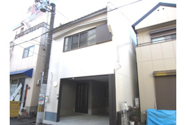 岸和田市宮本町の戸建ての外観