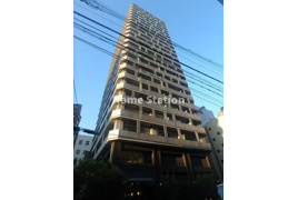 プレミスト南船場の外観