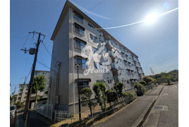 名谷1団地3号棟の外観