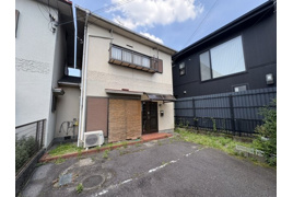 東草津2丁目テラスハウスの外観