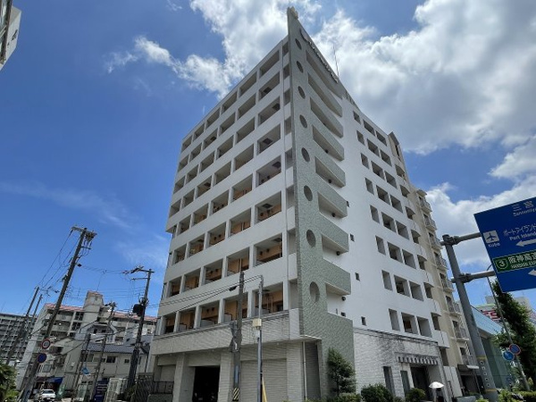 インベスト神戸エアフロントの外観