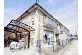 天理市杉本町のアパートの外観