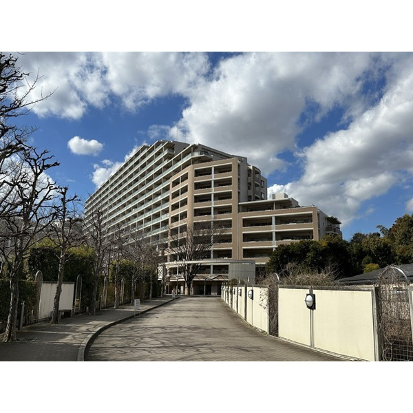 エールの丘の外観