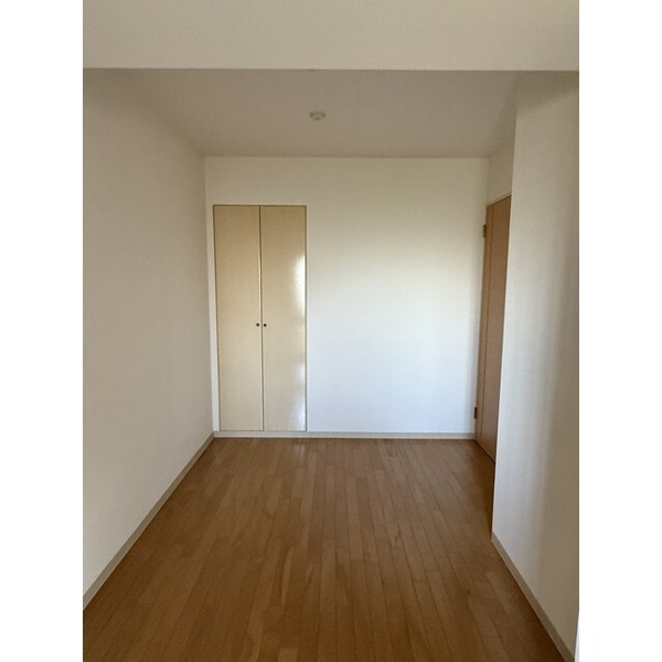 エールの丘の寝室