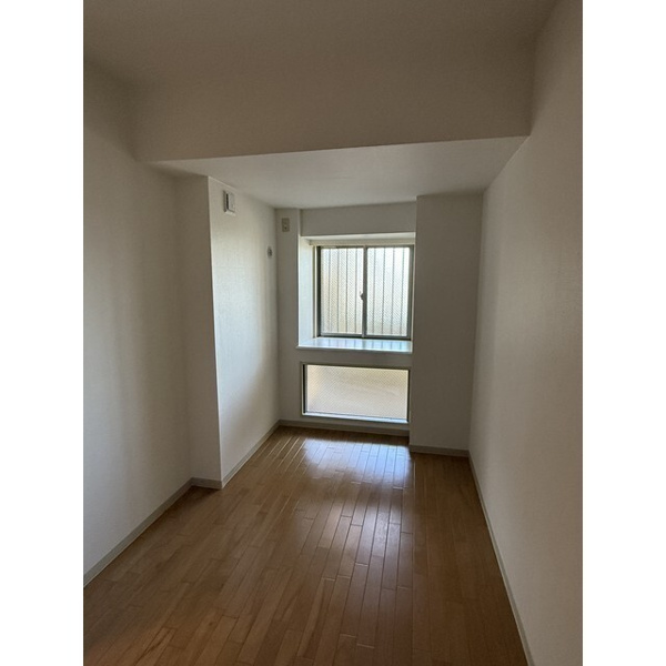 エールの丘の居間