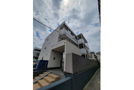 ローズパーク七番館の外観