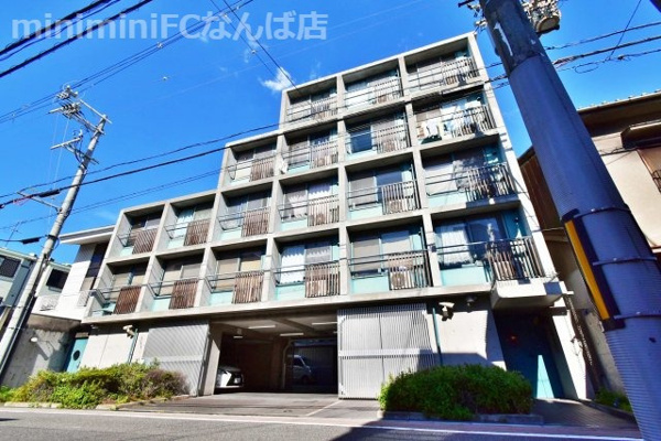 メネダスの外観