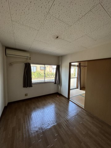 【シティーハイツEiの居間】