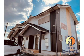 アジュールの外観