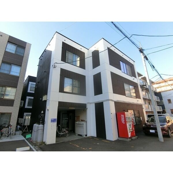 シャネル澄川の画像