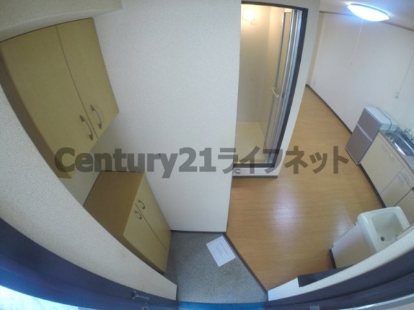 シックスブロック淡路の玄関