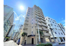 ＬａＬａ　ｐｌａｃｅ　ｒｅｓｏｒｔ沖縄県庁前の外観