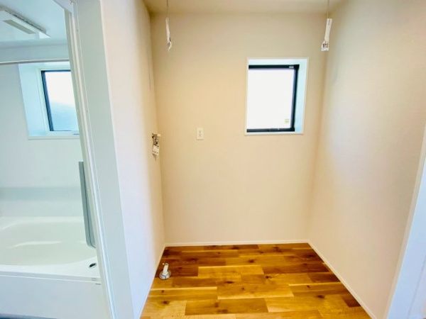 【事業用/菊陽町/原水13号地の洗面所】