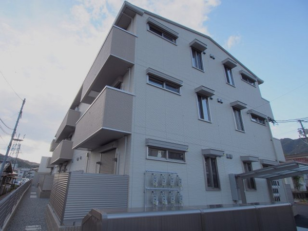 【アネックス伍番館の外観】