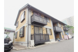 プリエールBの外観