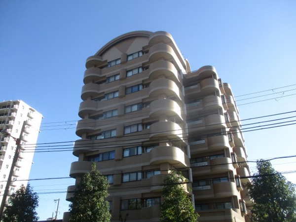 エスポワール住之江公園の外観