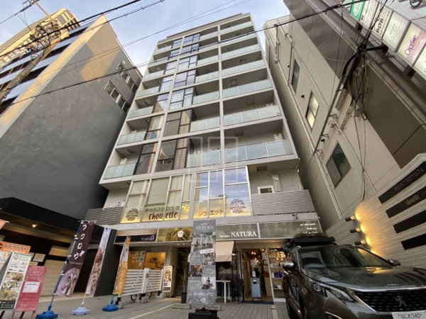 SHINSAIBASHI1921の外観