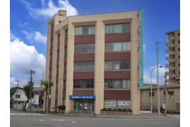 アクトビルディングの外観