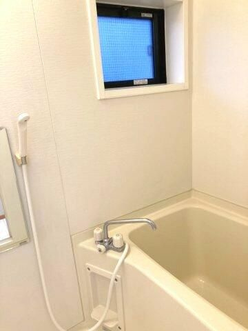 【エチュード関口の浴室】