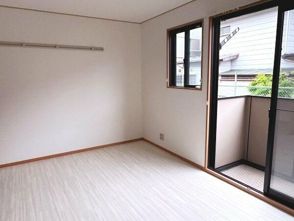 【エチュード関口の寝室】